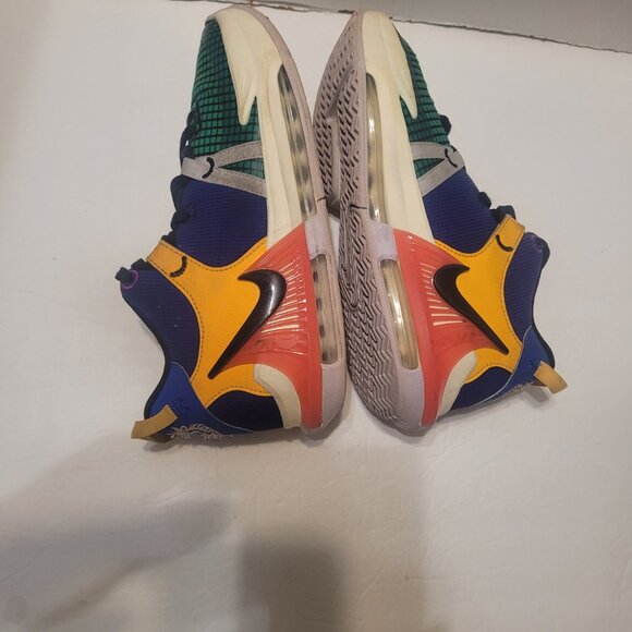Nike LeBron Witness 7 Multicolor Size 6.5Y Sneaker - Picture 3 of 15